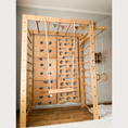 Bild in Galerie-Betrachter laden, Indoor-Klettergerüst aus Holz für Kinder mit Hangelleiter, Schaukel, Turnringen und Massage-Rollenrutsche