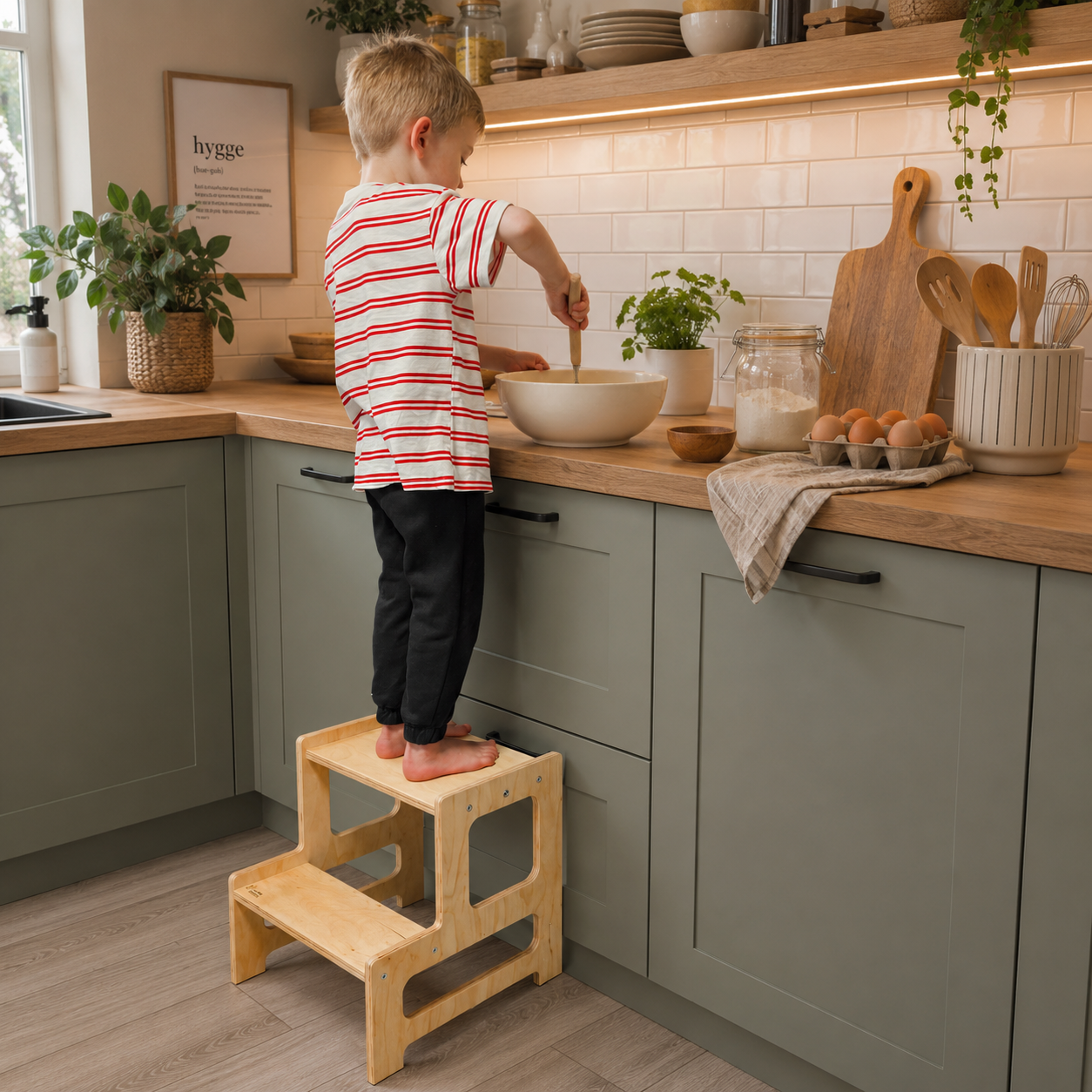 Montessori Lernturm für Kinder – Tritthocker für Küche und Bad